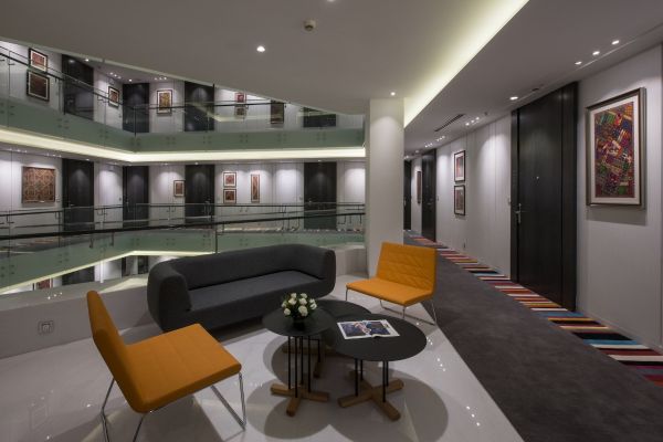 Hotel Eastin Residences Vadodara